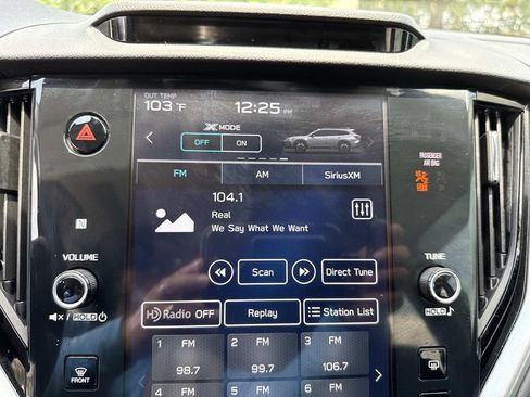 Used 2025 Subaru Outback Limited w/ Popular Package #2 AWD/4WD image 31