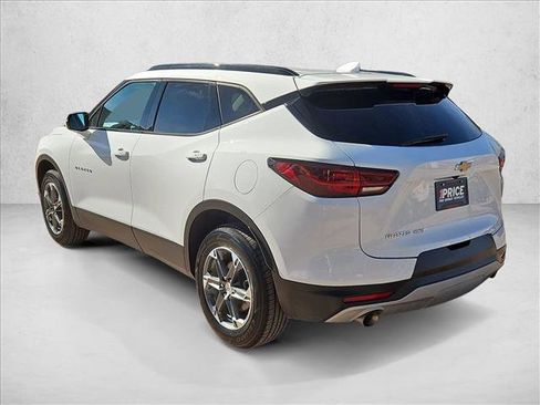 Used 2024 Chevrolet Blazer LT image 8