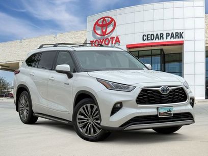 Used 2021 Toyota Highlander Platinum