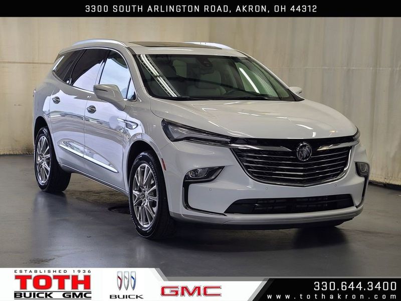 Certified 2023 Buick Enclave Premium w/ Experience Buick Package image 1