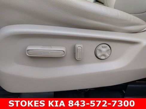 Used 2023 Honda Odyssey EX-L image 22