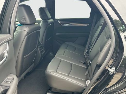 New 2026 Cadillac XT5 Luxury AWD/4WD image 11