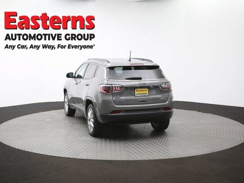 Used 2023 Jeep Compass Latitude AWD/4WD image 64