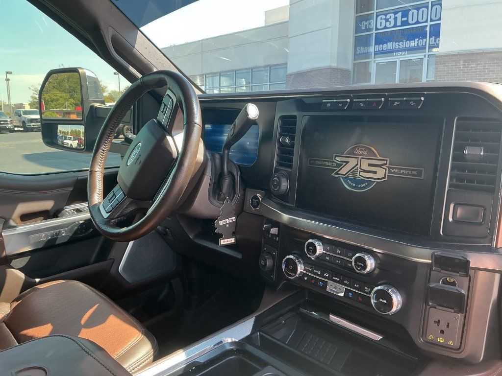 Used 2023 Ford F350 King Ranch w/ Chrome Package AWD/4WD image 19