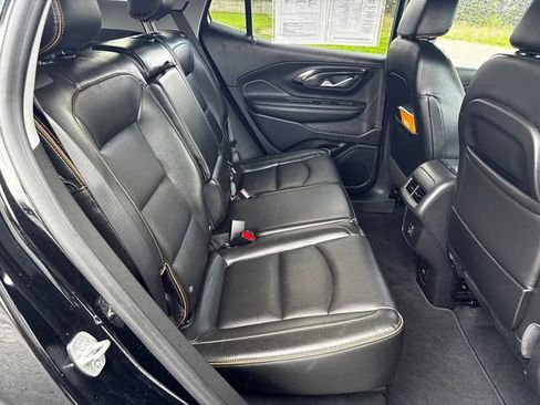 Used 2022 GMC Terrain AT4 w/ Tech Package AWD/4WD image 16