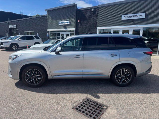Used 2024 Lexus TX 350 AWD w/ Captains Chair Package image 5