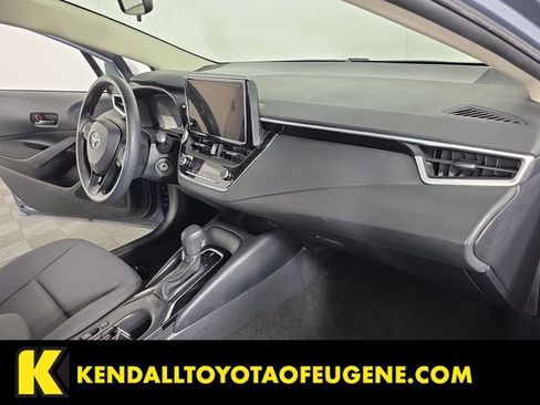 Used 2023 Toyota Corolla LE FWD image 17