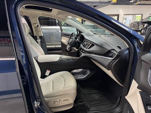 Certified 2023 Buick Enclave Essence w/ Experience Buick Package AWD/4WD image 10