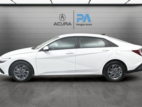 Used 2024 Hyundai Elantra SEL image 23