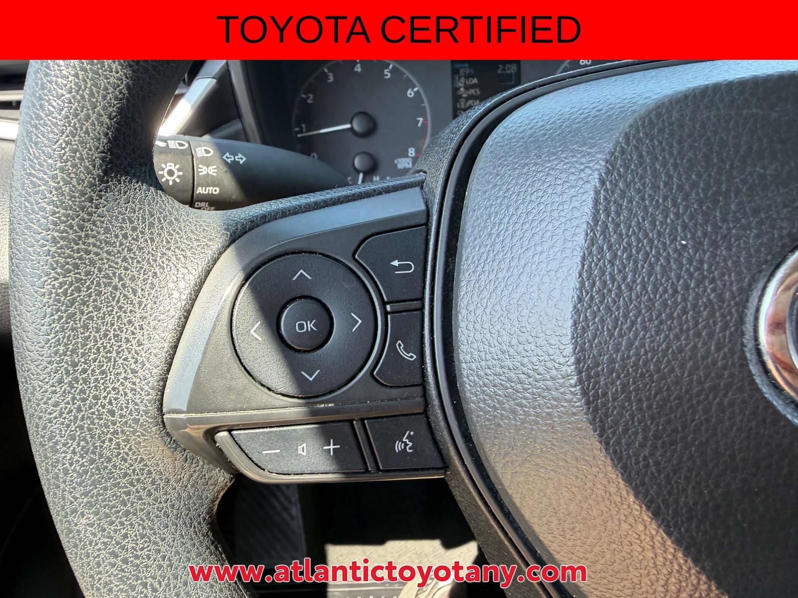 Certified 2024 Toyota Corolla LE FWD image 27