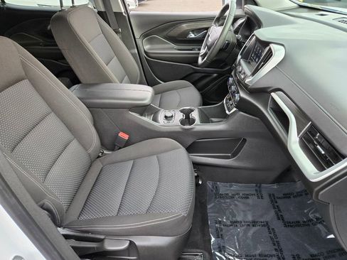 Used 2023 GMC Terrain SLE w/ Driver Convenience Package image 15