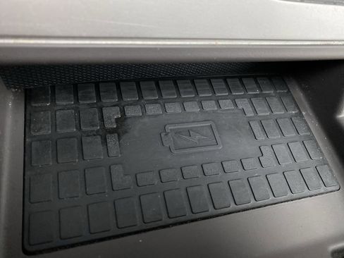 Used 2021 Ford Explorer Platinum w/ Equipment Group 601A image 31