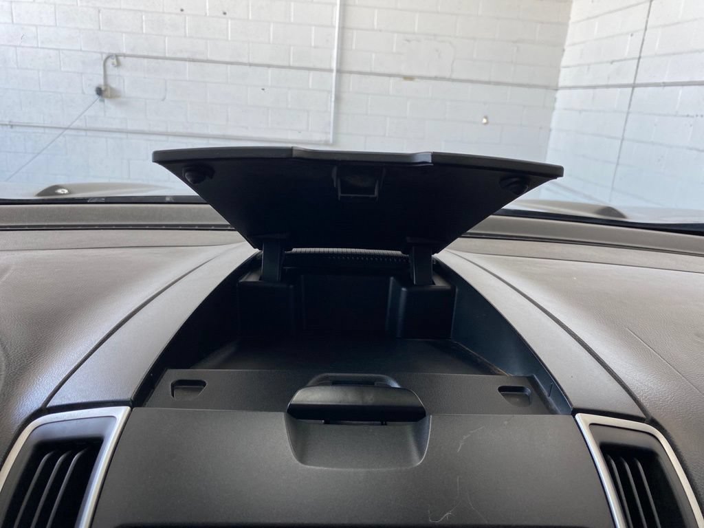 Used 2016 Ford Edge SEL AWD/4WD image 24