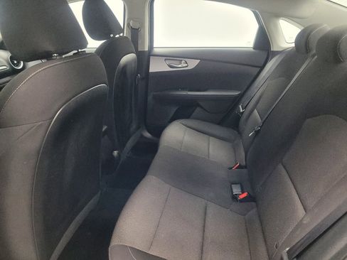 Used 2023 Kia Forte LX image 18
