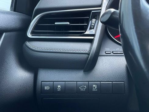 Used 2021 Toyota Camry XSE FWD image 13