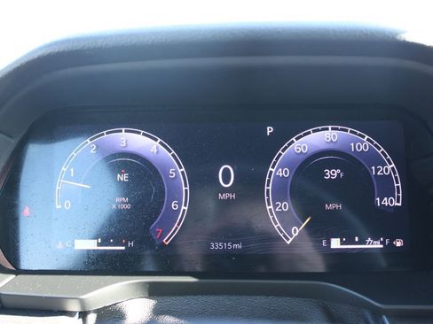 Used 2024 Jeep Grand Cherokee L Limited w/ Luxury Tech Group II image 37