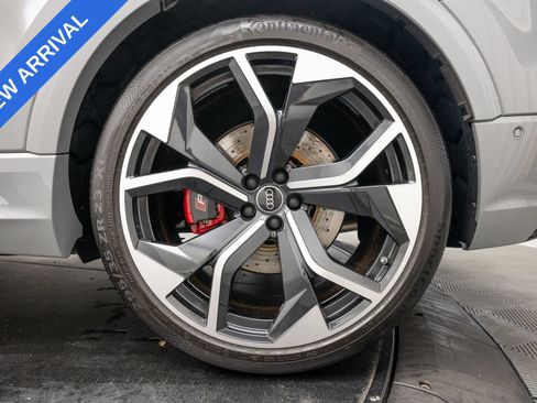 Used 2024 Audi RS Q8 AWD/4WD image 42