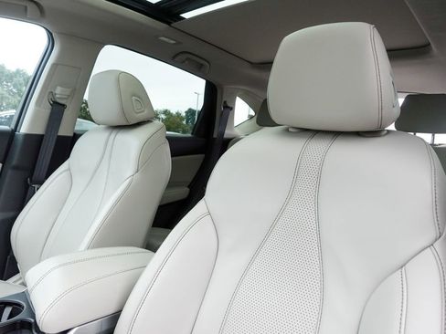 Certified 2025 Acura RDX w/ Technology Package image 24