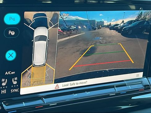New 2026 Volkswagen Atlas SEL Premium R-Line AWD/4WD image 16