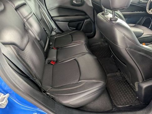 Used 2018 Jeep Compass Latitude w/ Popular Equipment Group AWD/4WD image 29