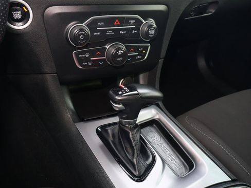 Used 2022 Dodge Charger R/T w/ Blacktop Package image 24