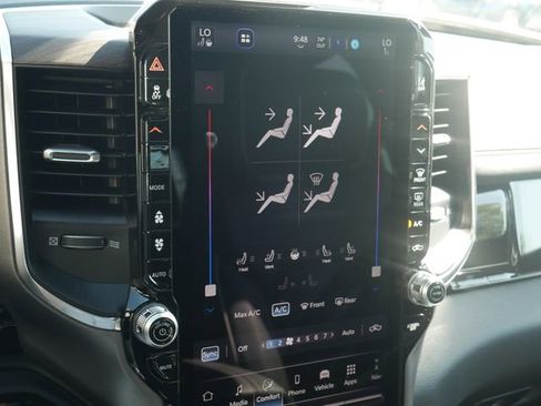 New 2026 RAM 1500 Laramie AWD/4WD image 18