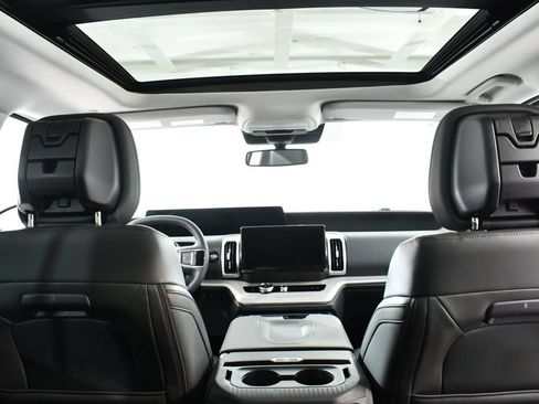New 2027 Ford Expedition Max Active AWD/4WD image 17