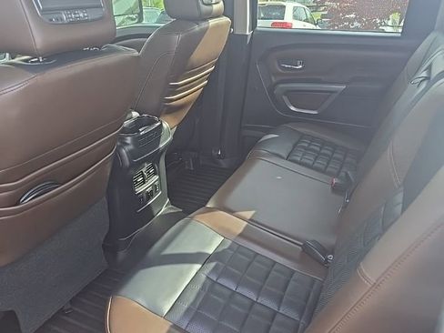 Used 2017 Nissan Titan Platinum Reserve image 5