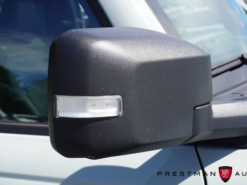 Used 2024 Ford Bronco Wildtrak AWD/4WD image 5