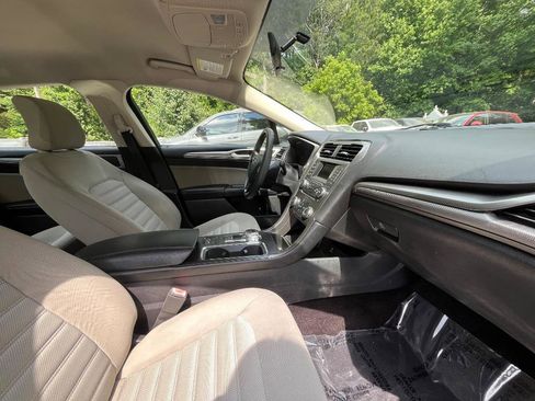 Used 2017 Ford Fusion S FWD image 35