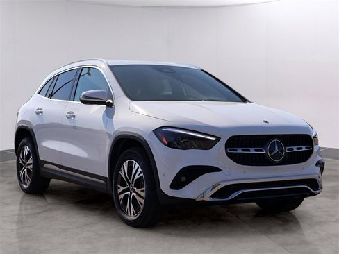 New 2026 Mercedes-Benz GLA 250 4MATIC image 3