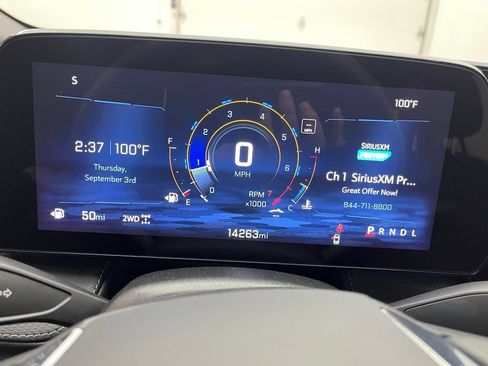 Used 2025 Chevrolet Equinox LT AWD/4WD image 21