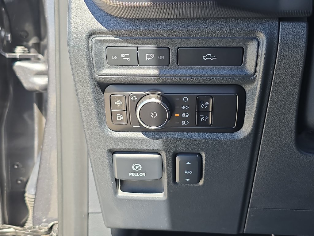 Used 2023 Ford F150 Platinum w/ Equipment Group 701A High AWD/4WD image 28