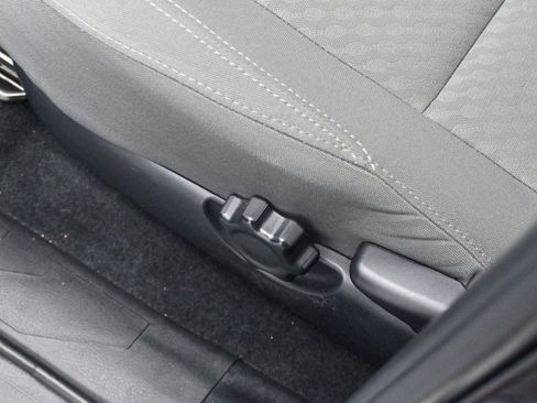 Used 2023 Toyota Tacoma SR image 13