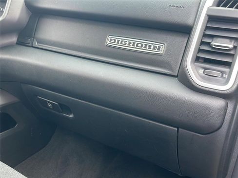 Used 2021 RAM 1500 Big Horn AWD/4WD image 16
