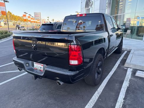 Used 2017 RAM 1500 Express w/ Black Ram 1500 Express Group RWD image 11
