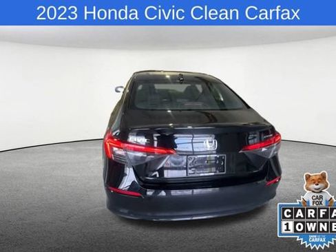 Used 2023 Honda Civic Sport image 8