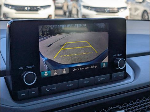 Certified 2024 Honda Accord EX image 10