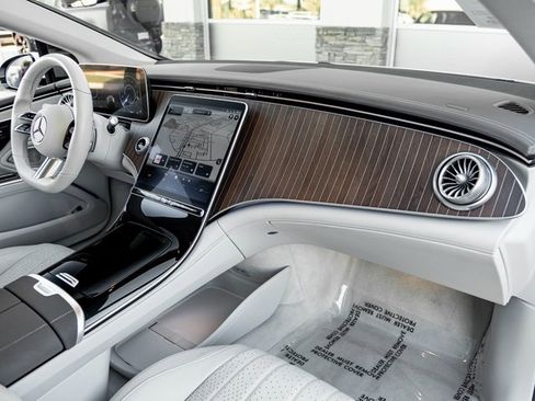 Used 2022 Mercedes-Benz EQS 450+ 450 image 28