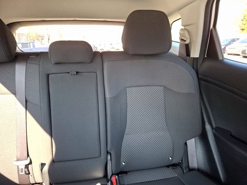 Used 2023 Kia Sportage LX image 20