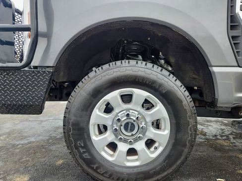 Used 2024 Ford F350 XLT image 19