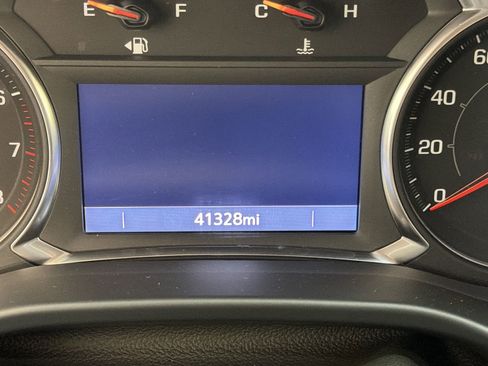 Used 2023 GMC Acadia SLT AWD/4WD image 17