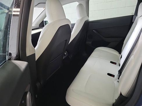 Used 2023 Tesla Model Y Performance AWD/4WD image 6