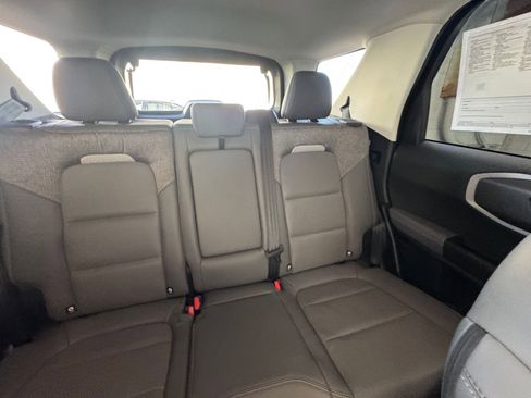 Used 2025 Ford Bronco Sport Badlands image 38