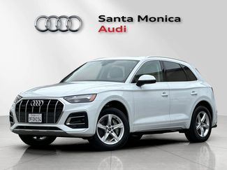 Used 2023 Audi Q5 2.0T Premium w/ Convenience Package AWD/4WD video 1