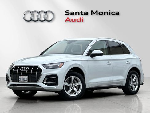 Used 2023 Audi Q5 2.0T Premium w/ Convenience Package AWD/4WD image 1