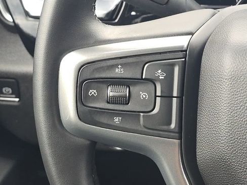 Used 2024 Chevrolet Silverado 3500 LT image 23