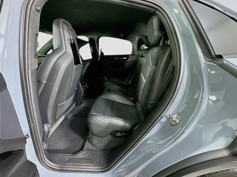 Used 2024 Porsche Cayenne Turbo GT image 23