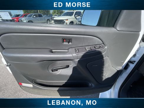 Used 2005 Chevrolet Silverado 3500 LS w/ Skid Plate Package AWD/4WD image 18