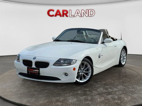 Used 2005 BMW Z4 2.5i RWD image 3